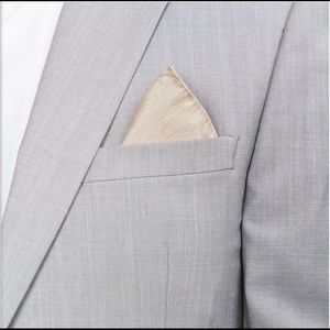 BRAND NEW Show Me Your Mumu Sam Pocket Squares for Groomsmen in Champagne Solid.